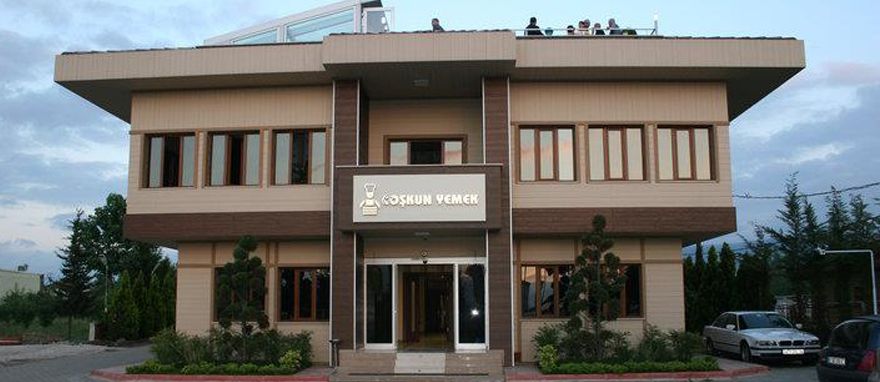 Vali Adnan Yılmaz Coşkun Yemek Firmasını Ziyaret Etti